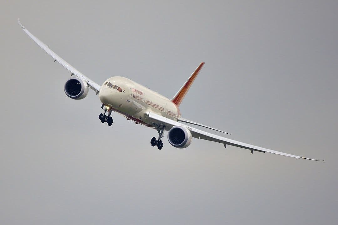 Air India Tech Failure 2026: Uncovering Phuket-Delhi Flight Systems - Featured Image